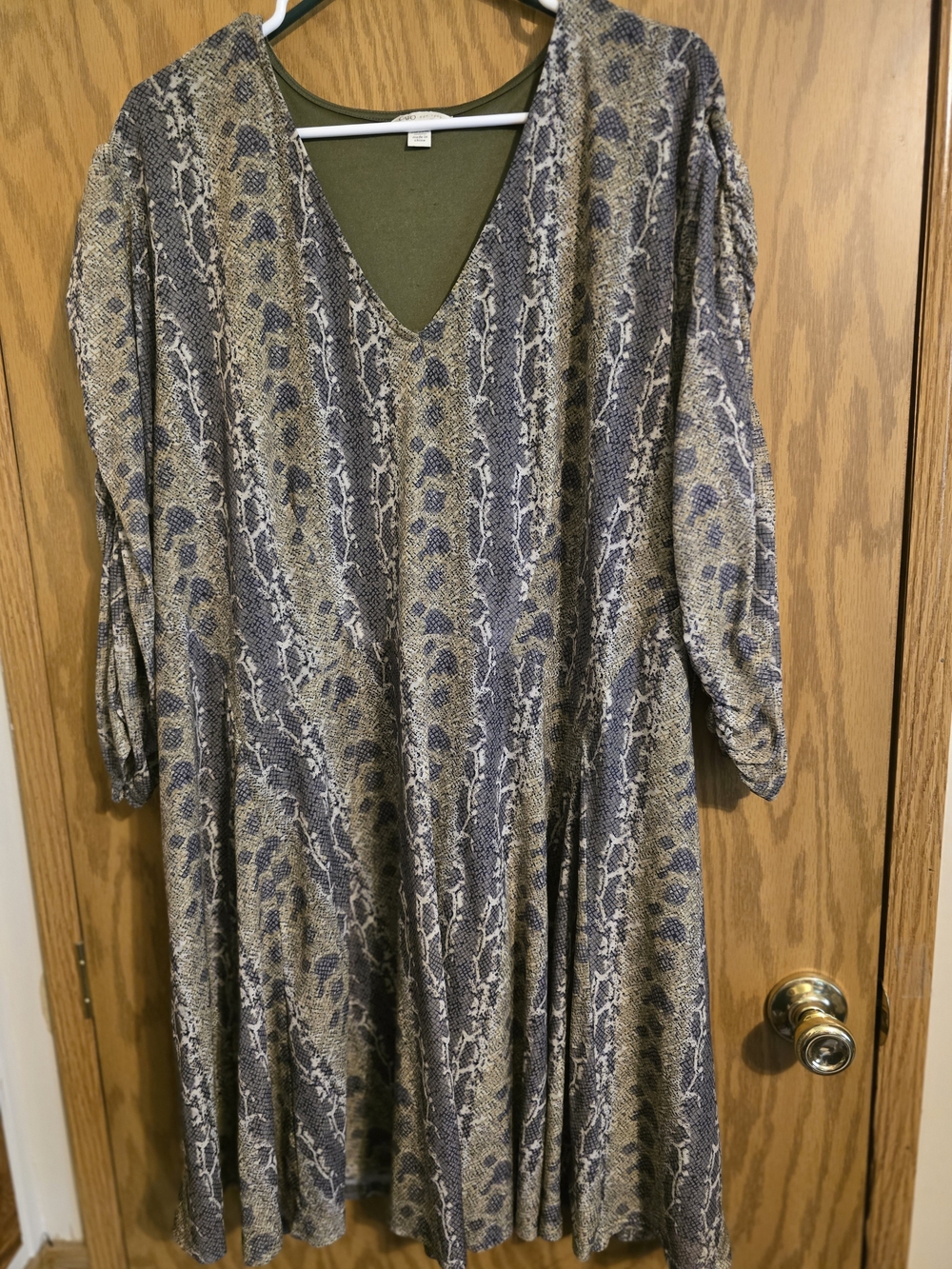 V-Neck Snake Print Midi Dress - Olive/Gray